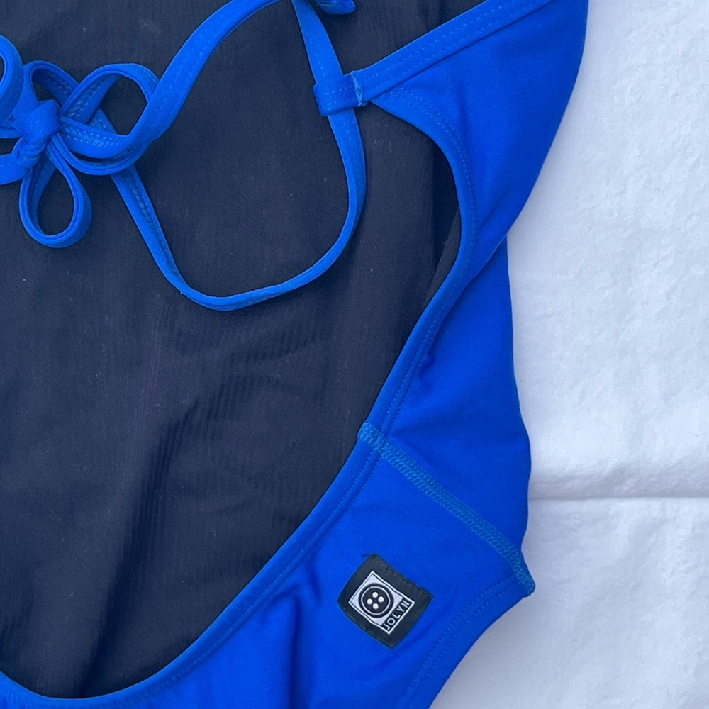 Jolyn Jackson 4 Suit